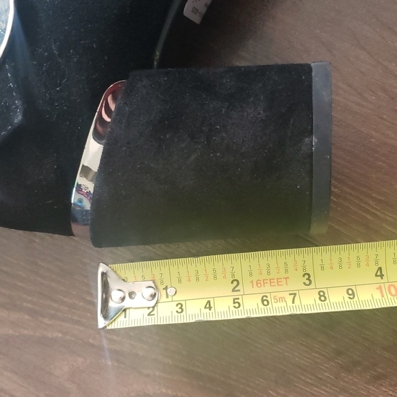 Valdini Renee Suede Bootie - Picture 9 of 12